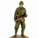 Artilleur (1936/40) portant un obus de 75mm 1:35