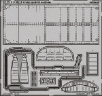 F - 8E/ J Wing Central Section 1:32