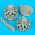 P-61 Black Widow engines-MONOGRAM 1:48