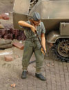 Germaninfantry cleaning rifle - WWII 1:35