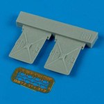 Grumman F-14 A/F-14B Tomcat air intake covers (designed to be used with Hasegawa kits) 1:72