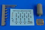 35Lb. Lubricating Bucket Pump USAF 1:32