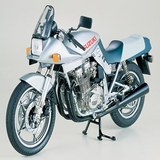 GSX1100S Katana 1:6