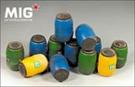 PLASTIC CHEMICAL DRUMS  1/35