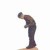 Lieutenant (1941/45) retirant ses gants 1:35