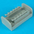 Hawker Typhoon exhaust - ACADEMY 1:72