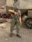 Germaninfantry cleaning rifle - WWII 1:35